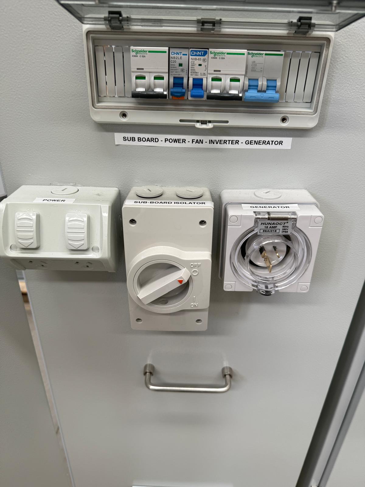Green Bank Off Grid 6KW System Inverter + 10.24KWH lithium LiFePo4 battery + 12 x 550W 6.6KW Solar Panels