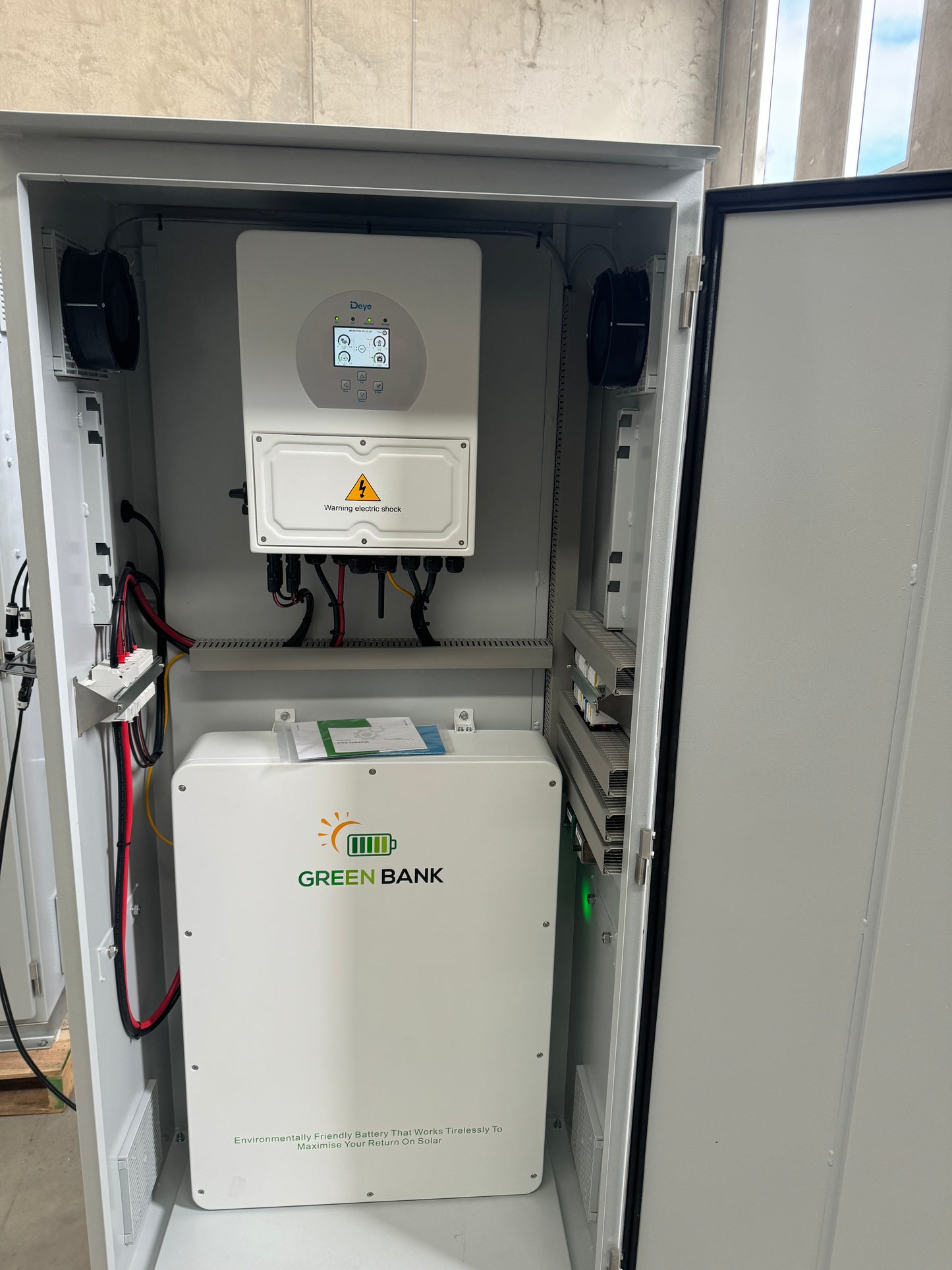 Green Bank 8KW System Inverter + 12 KWH lithium LiFePo4 battery