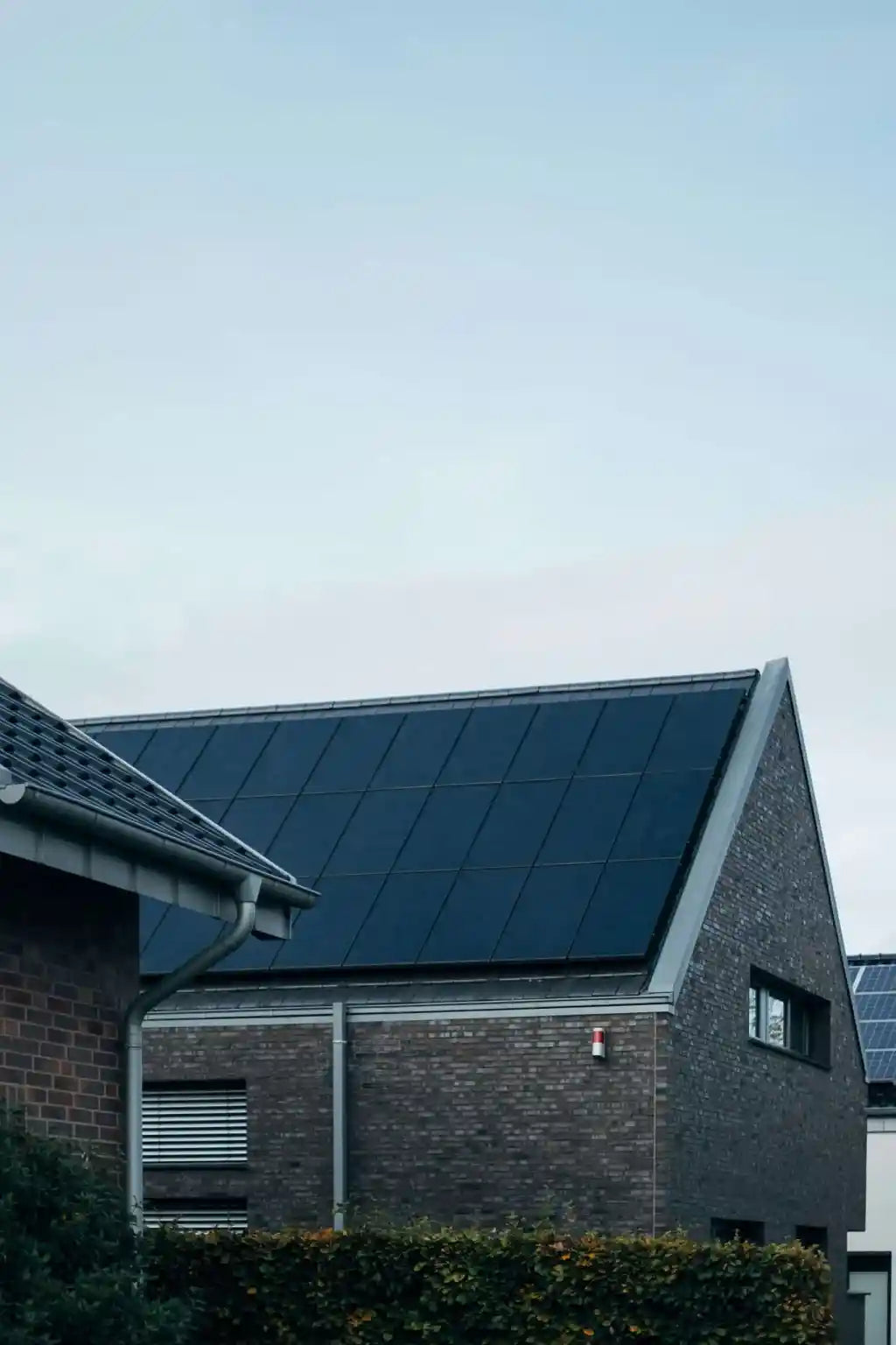 Off-Grid Solar Systems: Tips for Maximising Battery Storage Performance